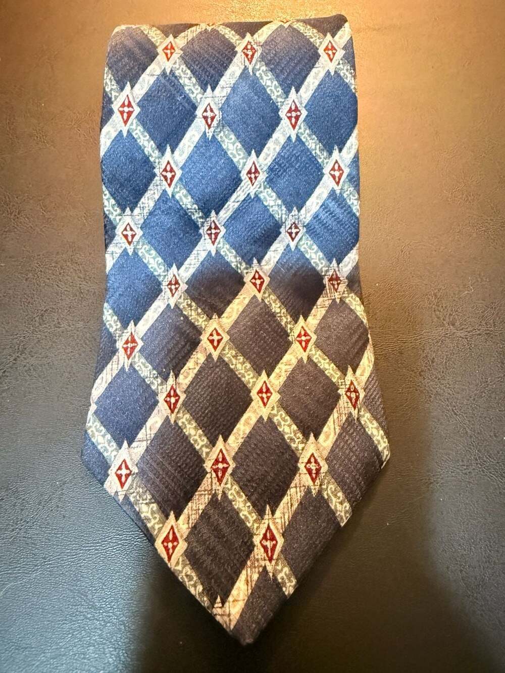 Stafford Executive Geometric Diamond Pattern Silk Necktie